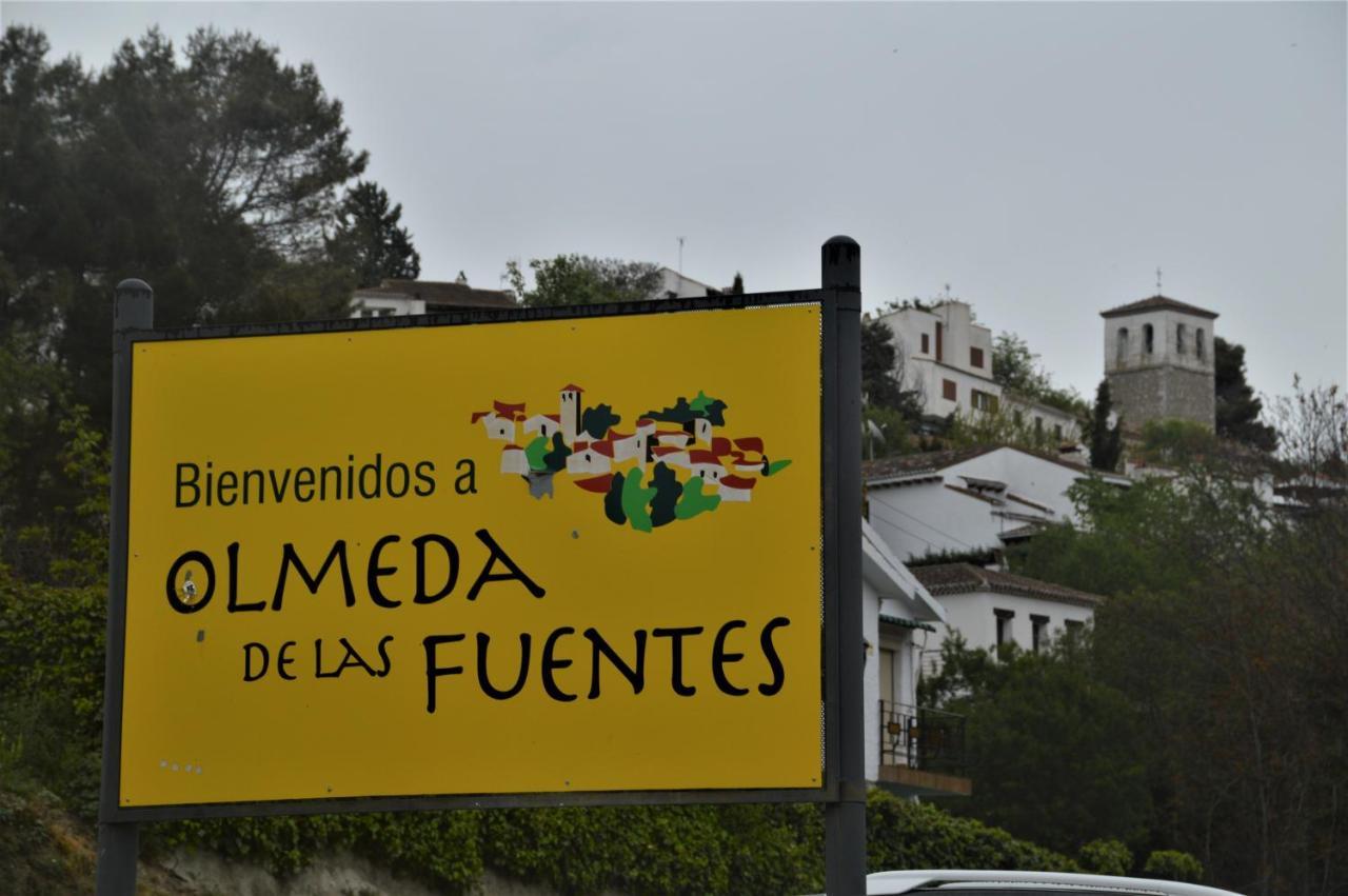 Casa Olmeda De Las Fuentes Villa ภายนอก รูปภาพ